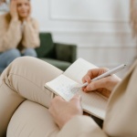 Quando è il momento giusto per la psicoterapia? Segnali, dubbi e come capire se ti serve davvero