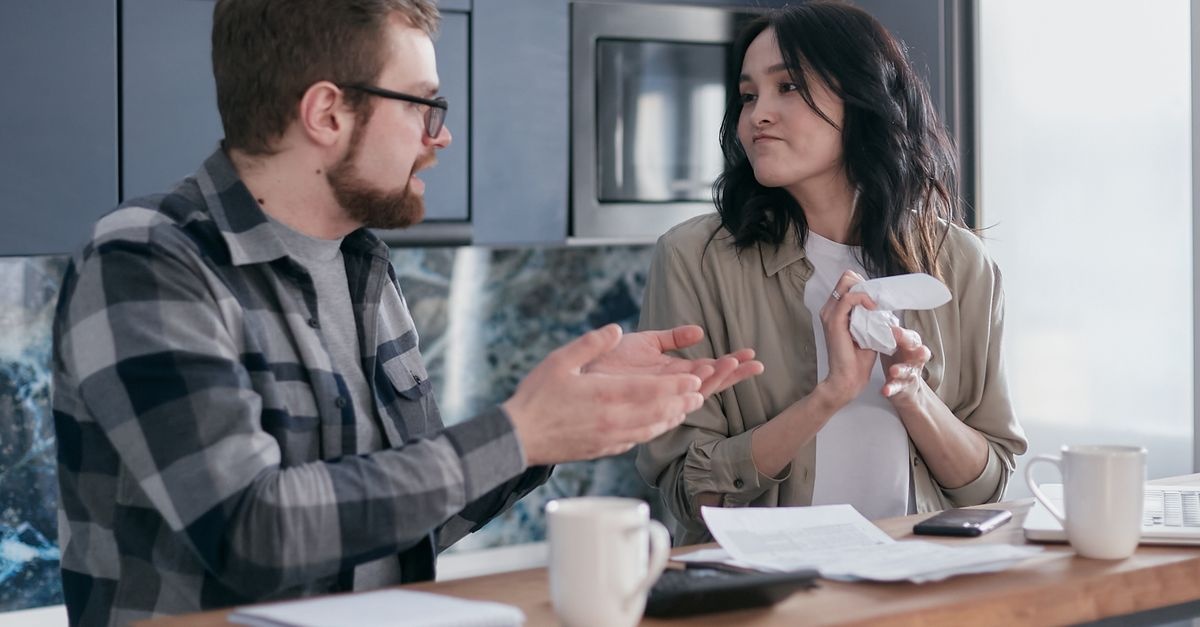 Soldi e amore: come parlare di finanze in coppia senza litigare