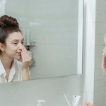 Pelle Delicata e Dermatite sul Viso: Una Skincare Dolce che Calma e Protegge