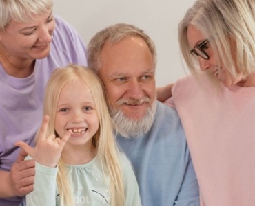 Vivere Sereni con i Suoceri: Come Mettere Confini Senza Litigare
